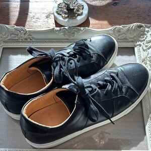 Greats Black Sneakers (Brooklyn) In Excellent Condition.